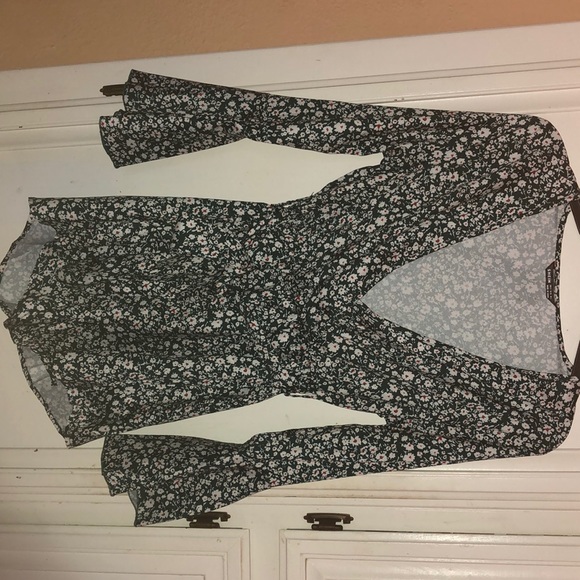 Adorable SHEIN floral romper!